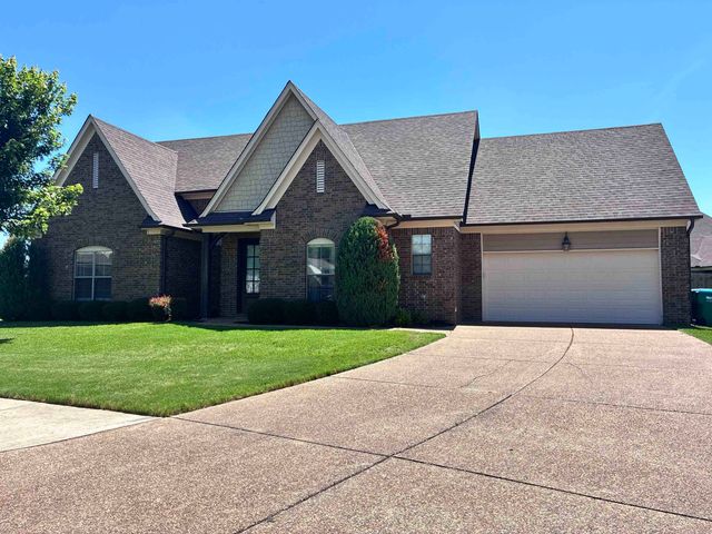 65 BENTGRASS CV, Oakland, TN 38060