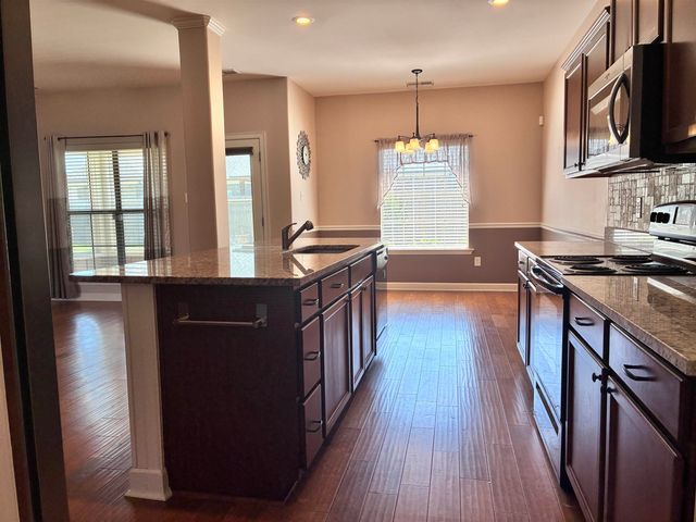 65 BENTGRASS CV, Oakland, TN 38060