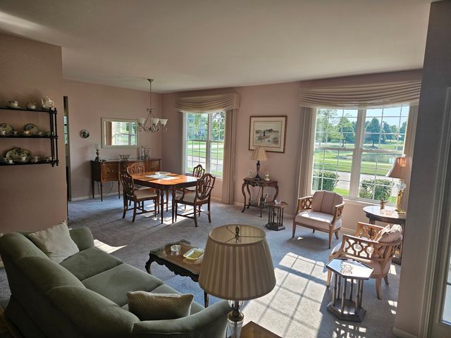 21319 Lily Lake Lane, Crest Hill, IL 60403