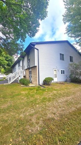 10569 Grouse Circle NW, Coon Rapids, MN 55433