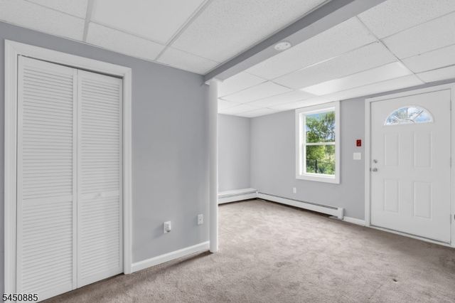 96 Mount View St, Newton Town, NJ 07860