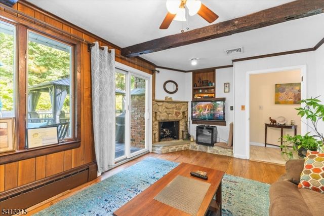 17 Helen St, Warren Twp., NJ 07059