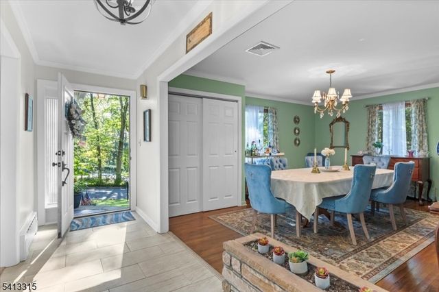 17 Helen St, Warren Twp., NJ 07059