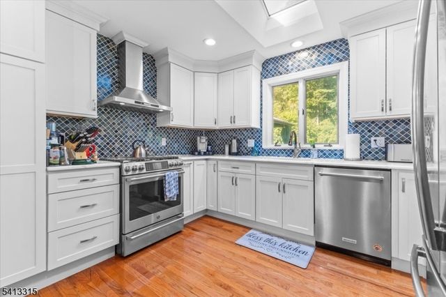 17 Helen St, Warren Twp., NJ 07059