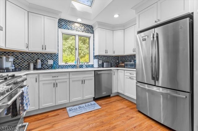 17 Helen St, Warren Twp., NJ 07059