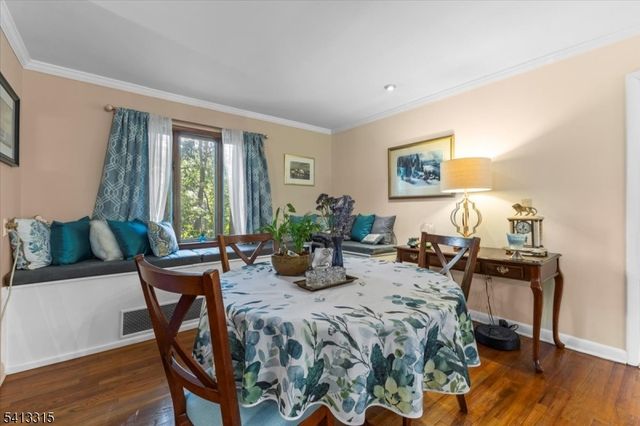 17 Helen St, Warren Twp., NJ 07059