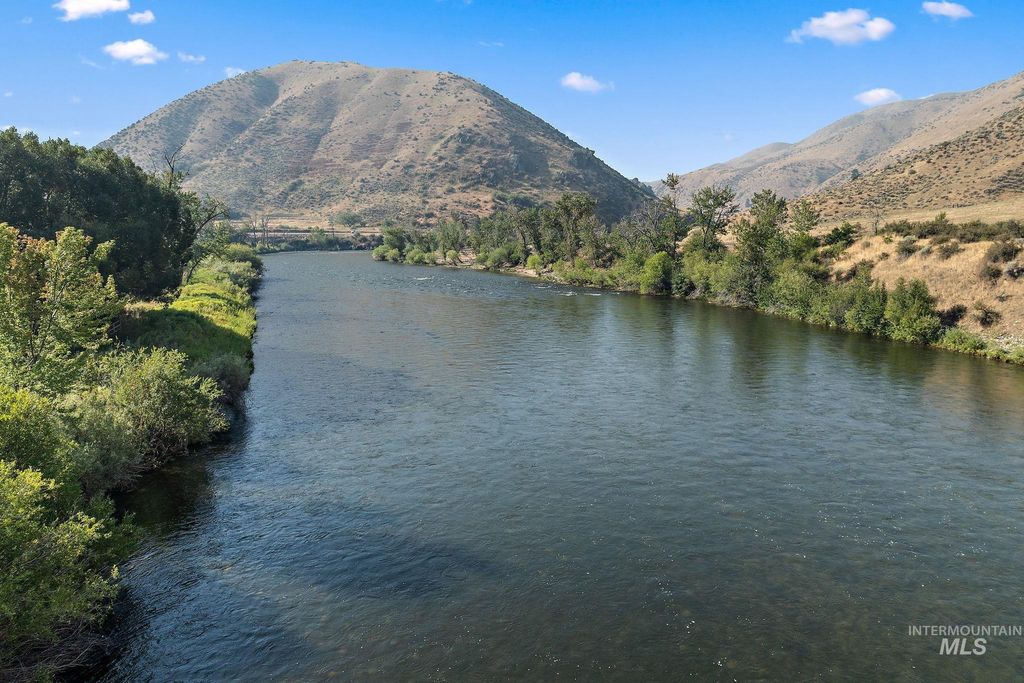 6856 Highway 55, Horseshoe Bend, ID 83629 photo 18