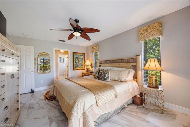 11892 Prince Charles CT, Cape Coral, FL 33991