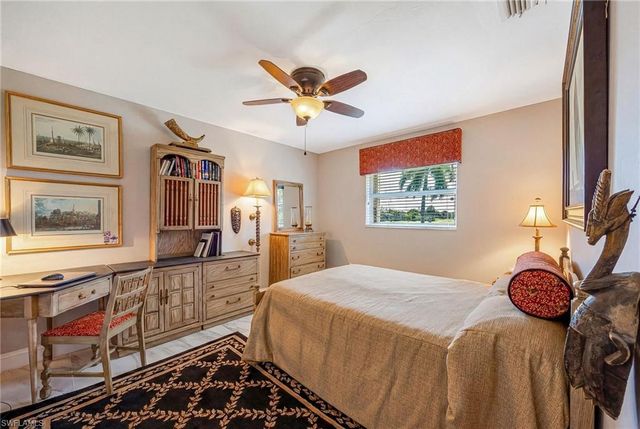 11892 Prince Charles CT, Cape Coral, FL 33991