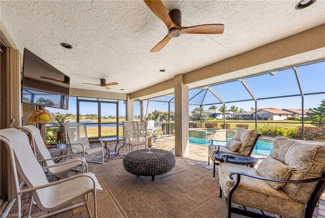 11892 Prince Charles CT, Cape Coral, FL 33991