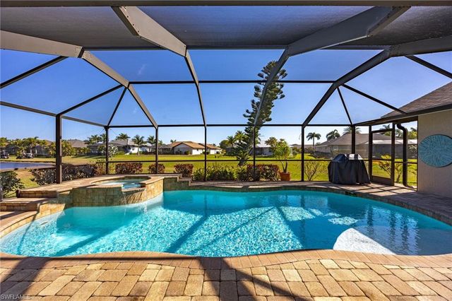 11892 Prince Charles CT, Cape Coral, FL 33991