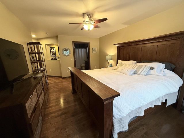 2017 MORNING DEW LANE, De Pere, WI 54115