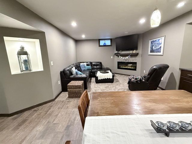 2017 MORNING DEW LANE, De Pere, WI 54115