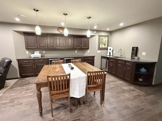 2017 MORNING DEW LANE, De Pere, WI 54115