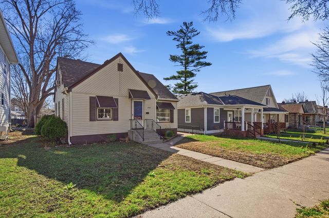 2022 Sheridan Avenue N, Minneapolis, MN 55411