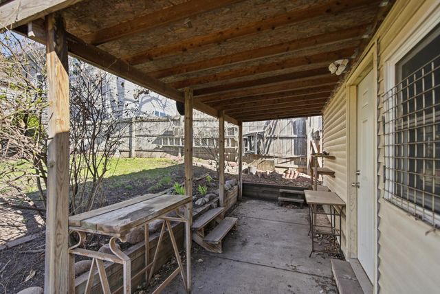 2022 Sheridan Avenue N, Minneapolis, MN 55411