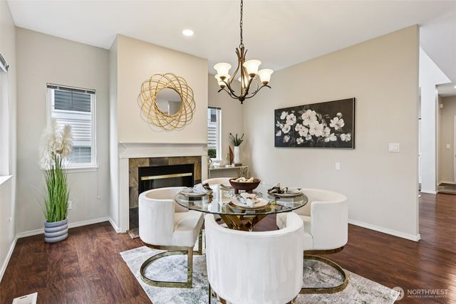 441 S 51st Court, Renton, WA 98055