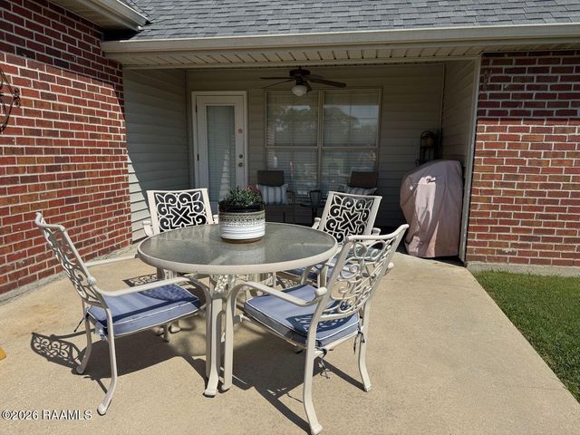 133 Wild Rose Lane, Youngsville, LA 70592