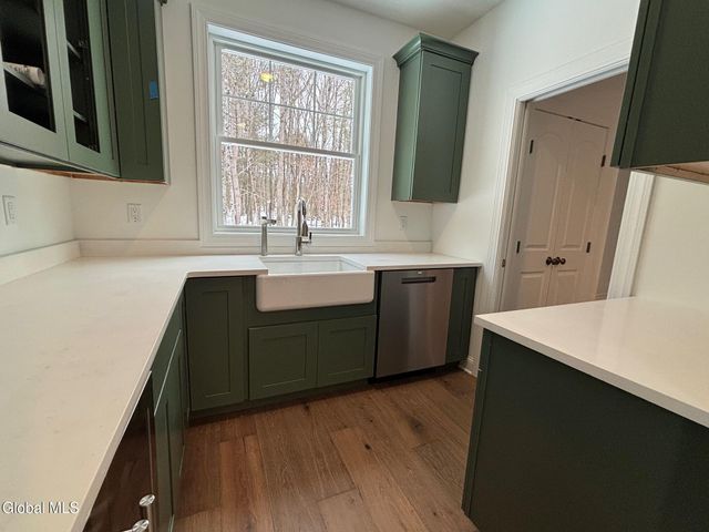14 Brookhaven Court, Wilton, NY 12866