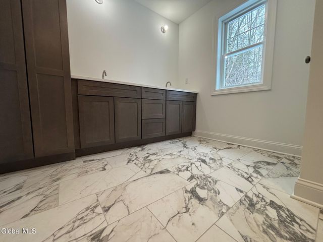 14 Brookhaven Court, Wilton, NY 12866