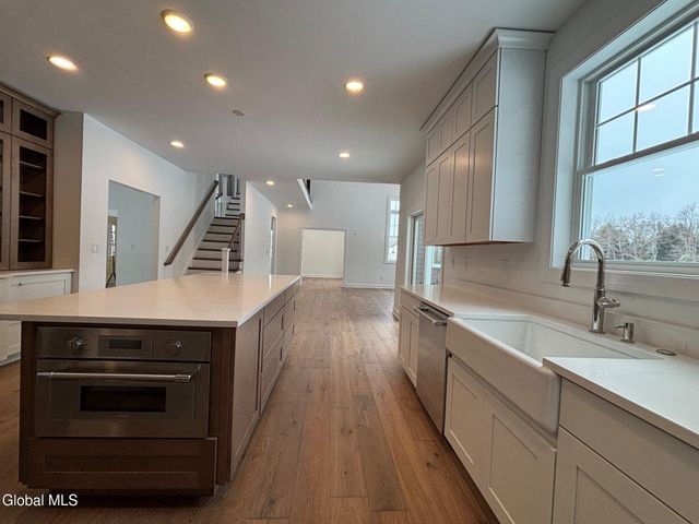 14 Brookhaven Court, Wilton, NY 12866