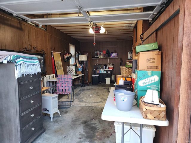 2131 W Iowa Street, Evansville, IN 47712