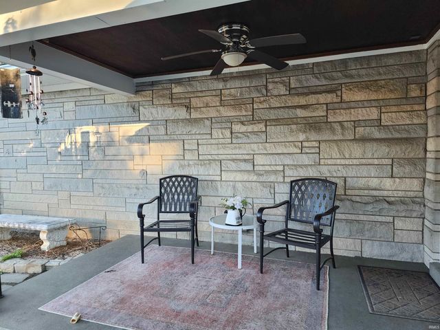 2131 W Iowa Street, Evansville, IN 47712