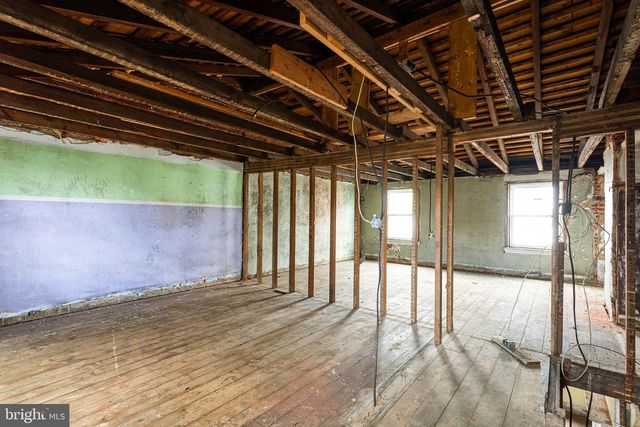 1213 E OXFORD ST, Philadelphia, PA 19125