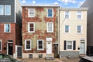 1213 E OXFORD ST, Philadelphia, PA 19125
