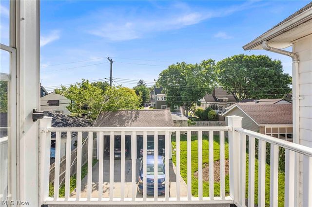 1631 Waterbury Road, Lakewood, OH 44107