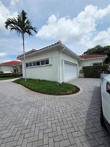 8235 SW 85th Ter, Miami, FL 33143