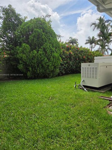 8235 SW 85th Ter, Miami, FL 33143