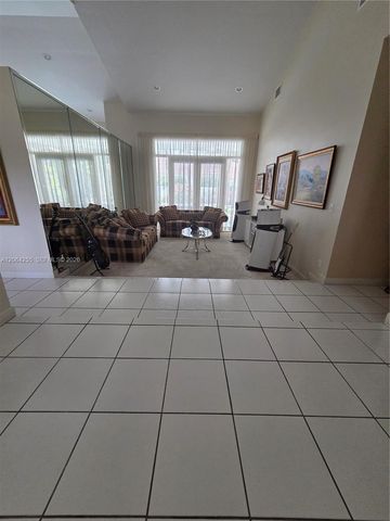 8235 SW 85th Ter, Miami, FL 33143