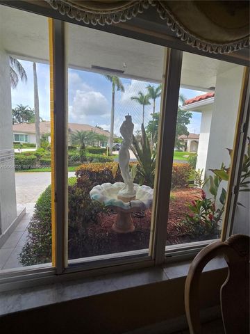 8235 SW 85th Ter, Miami, FL 33143