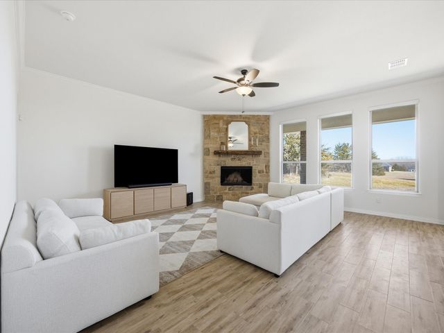 431 Tristin Lane, Waxahachie, TX 75167