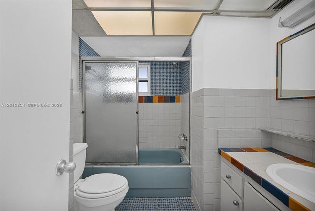 1075 NE Miami Gardens Dr 408, Miami, FL 33179