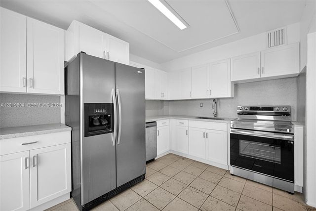 1075 NE Miami Gardens Dr 408, Miami, FL 33179