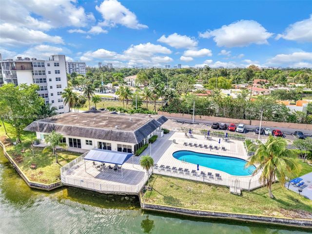 1075 NE Miami Gardens Dr 408, Miami, FL 33179