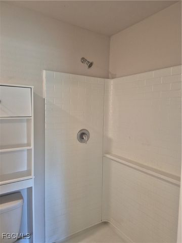 7045 Brazil CIR, Labelle, FL 33935