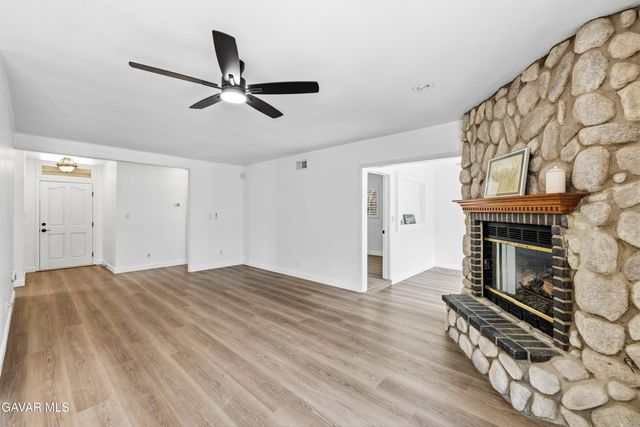 16615 Tupper Street, North Hills, CA 91343