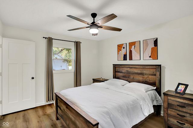 875 S 500 W, New Palestine, IN 46163