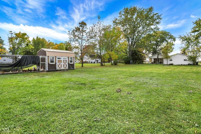 875 S 500 W, New Palestine, IN 46163