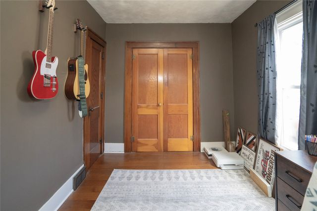 209 S High Street, Baxter, IA 50028