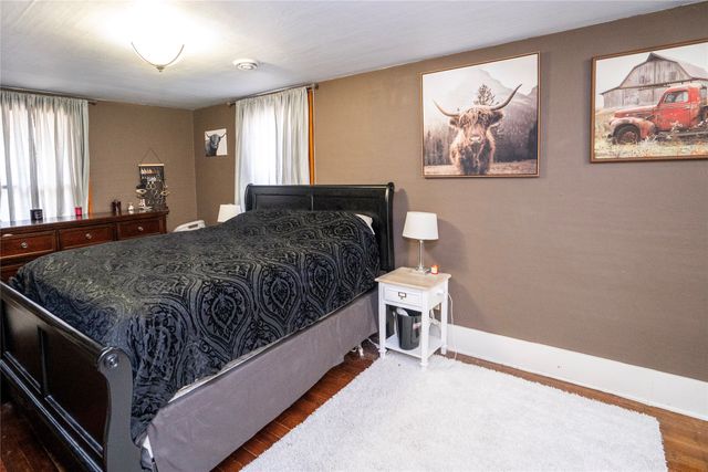 209 S High Street, Baxter, IA 50028