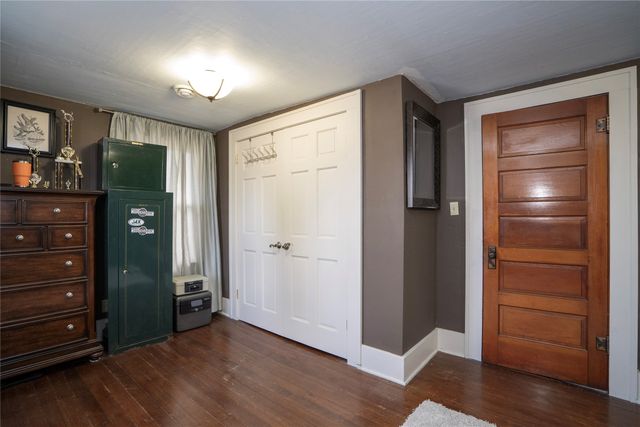 209 S High Street, Baxter, IA 50028