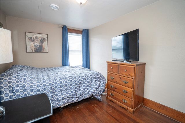 209 S High Street, Baxter, IA 50028