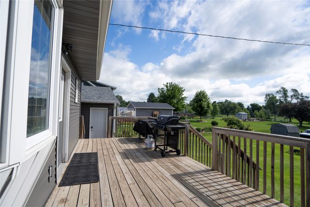 209 S High Street, Baxter, IA 50028