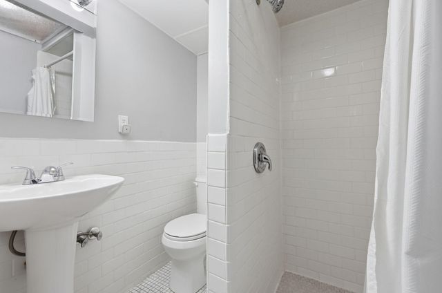 103 30th Avenue NW, New Brighton, MN 55112