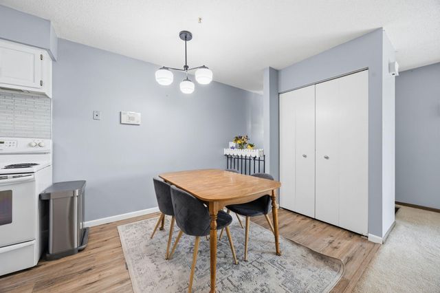 103 30th Avenue NW, New Brighton, MN 55112