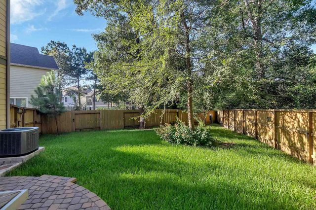 222 Cheswood Forest, Montgomery, TX 77316
